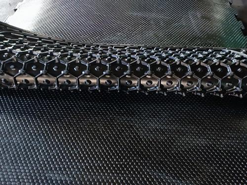 新版橡胶牛床垫